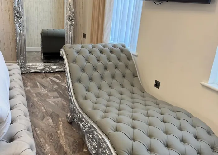 Philharmonic Hotel