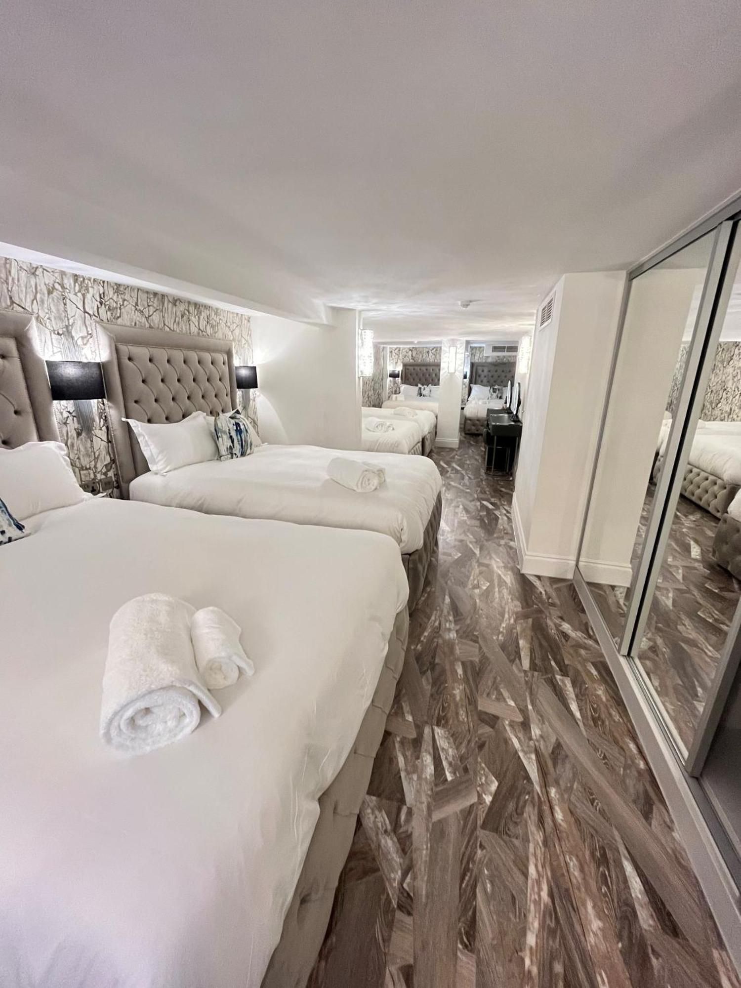 Philharmonic Hotel